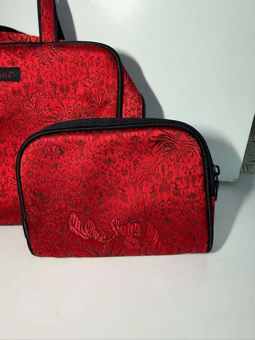 Modella Red Floral Brocade Cosmetic Makeup Bag Set